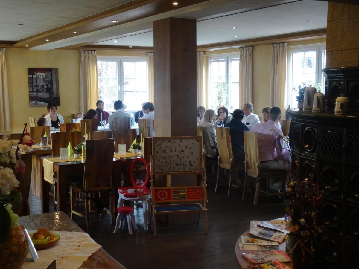 Hotel 4 Jahreszeiten Mit Restaurant Albstadt Zewnętrze zdjęcie